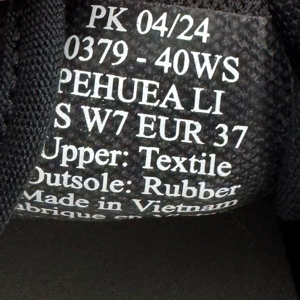 OluKai Pehuea Li Sneakers, Black & White Sand, NWT, Women’s Multiple Sizes - Picture 10 of 16